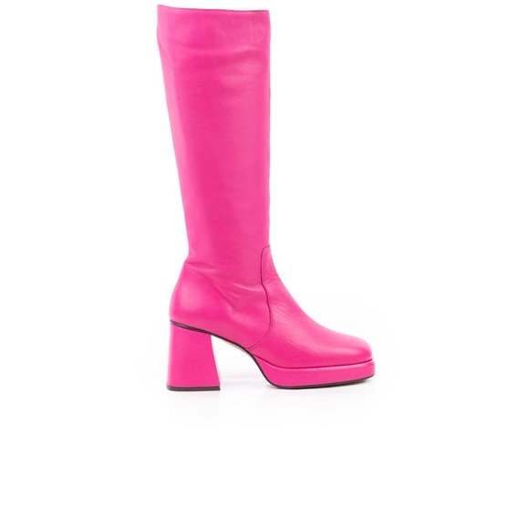 LβIntervalle Amiens Fuchsia Leather Knee High Boot, Size 38 NEVER BEEN WORN - Picture 1 of 3